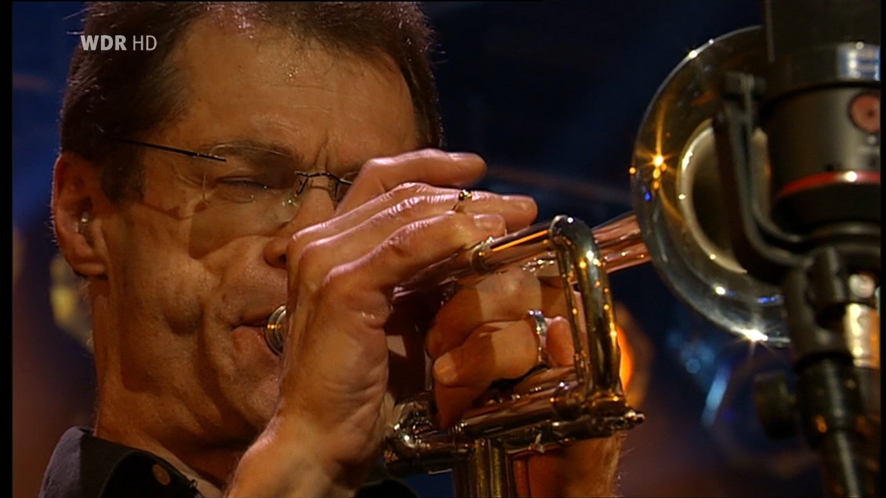 2012 WDR Big Band - The Music Of Jaco Pastorius - Leverkusener Jazztage [HDTV 720p] 5