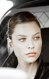 Lauren German WT2GKqmo_o