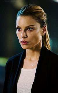 Lauren German KG35c41B_o