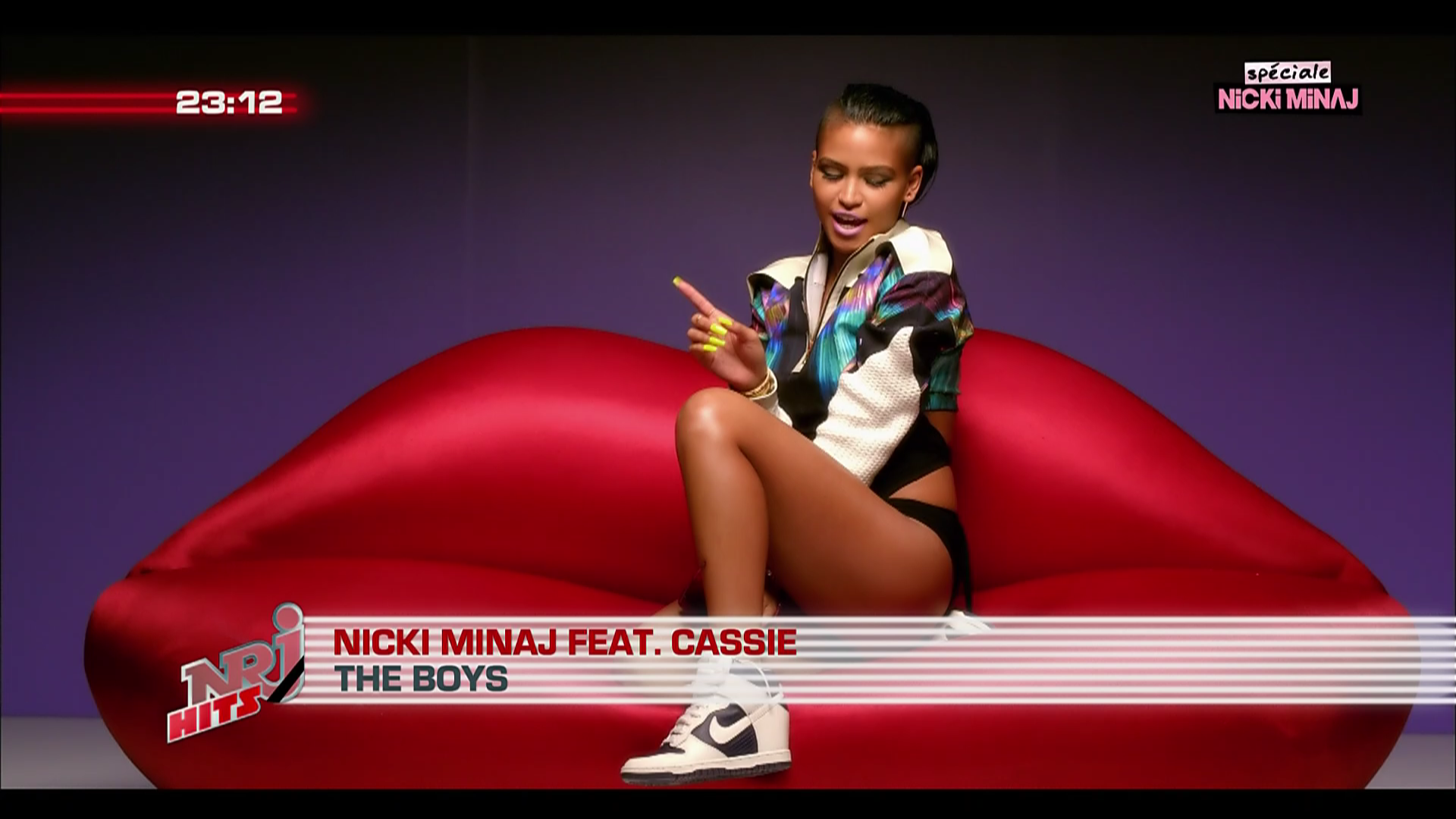 Nicki minaj feat. Nicki Minaj, Cassie - the boys.