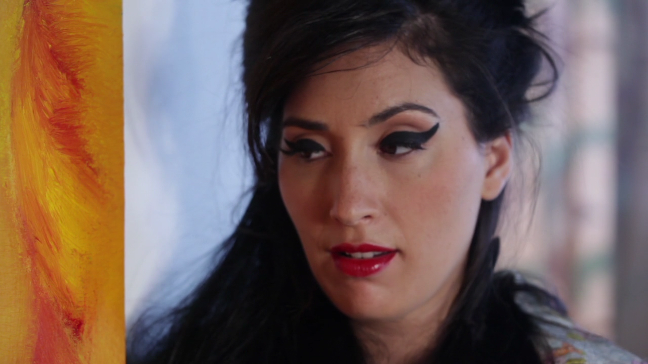 2012 Amy Winehouse - Fallen Star [BDRip 720p] 9