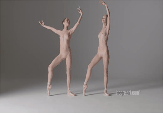 Ballerina gives us a hot naked dance
