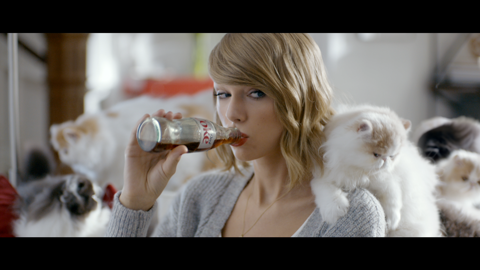 Taylor Swift Coca Cola Contract