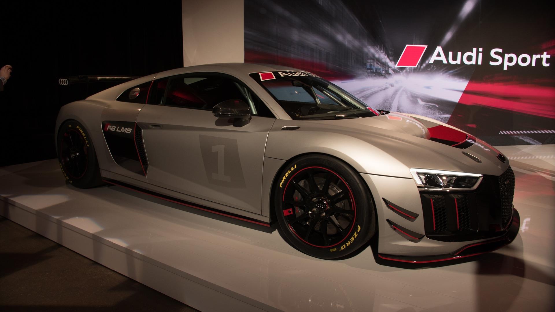 Спорт Audi r8 LMS